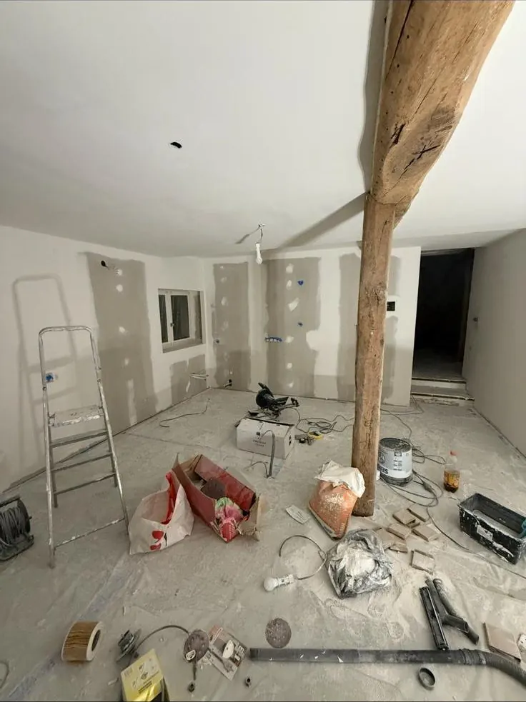 Rénovation intérieure complète à Fontenay-Saint-Père – photo 3